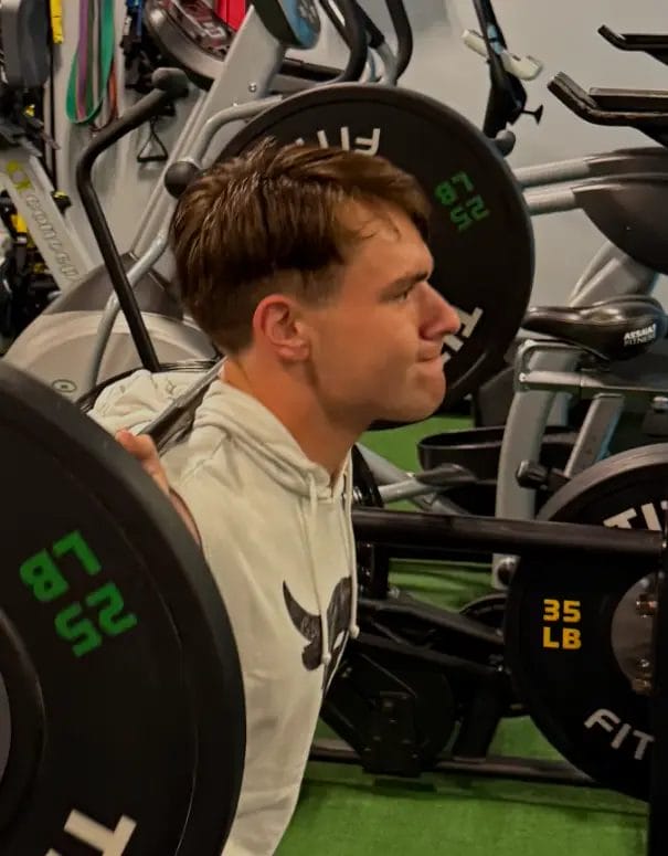 Teen training deadlifting at Athletic Performance Development